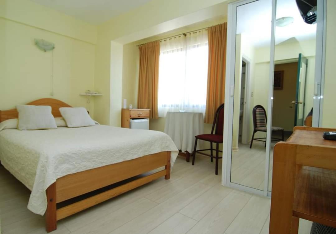 Magno Hotel บัลปาราอีโซ ภายนอก รูปภาพ